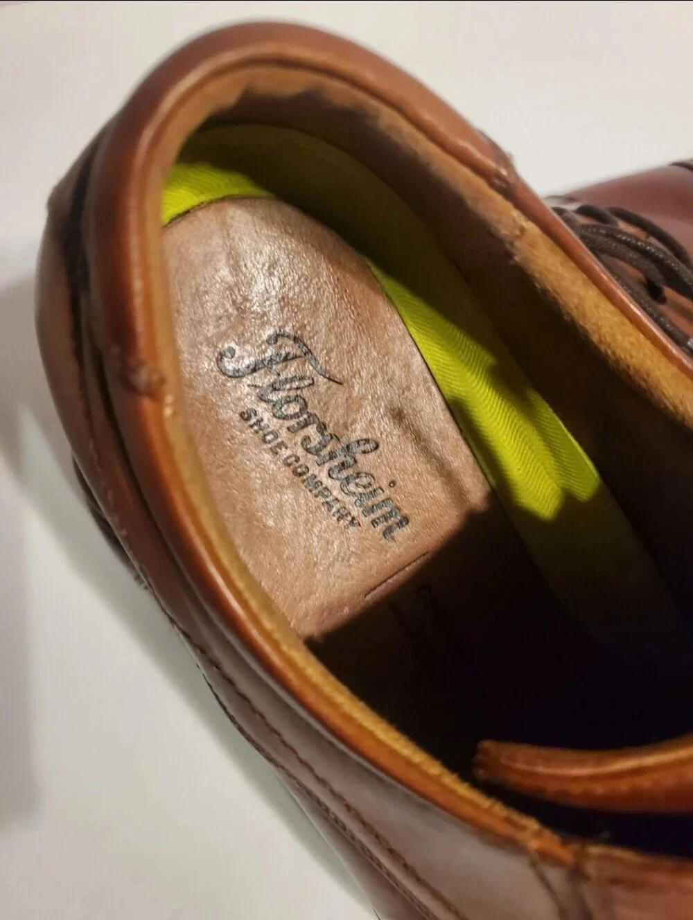 Florsheim Midtown Oxfords Cap Toe in Cognac Men's 8½